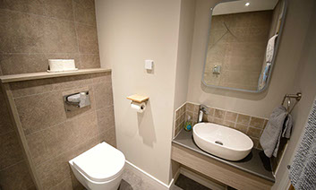 Scorr House self catering accommodation apartments contain modern shower rooms